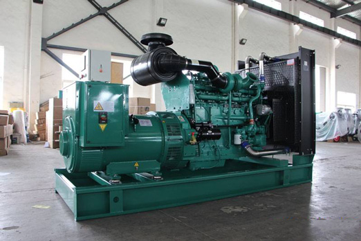 五峰320kw康明斯柴油发电车出租组图片 五峰320kw康明斯柴油发电车出租组图片